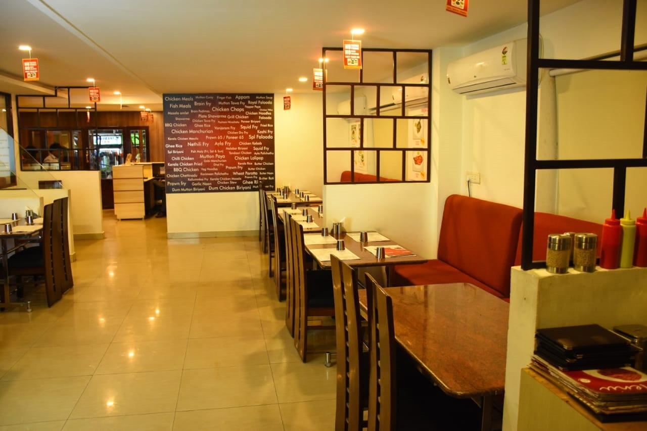Hotel Palacial Pondi Pondicherry Ngoại thất bức ảnh